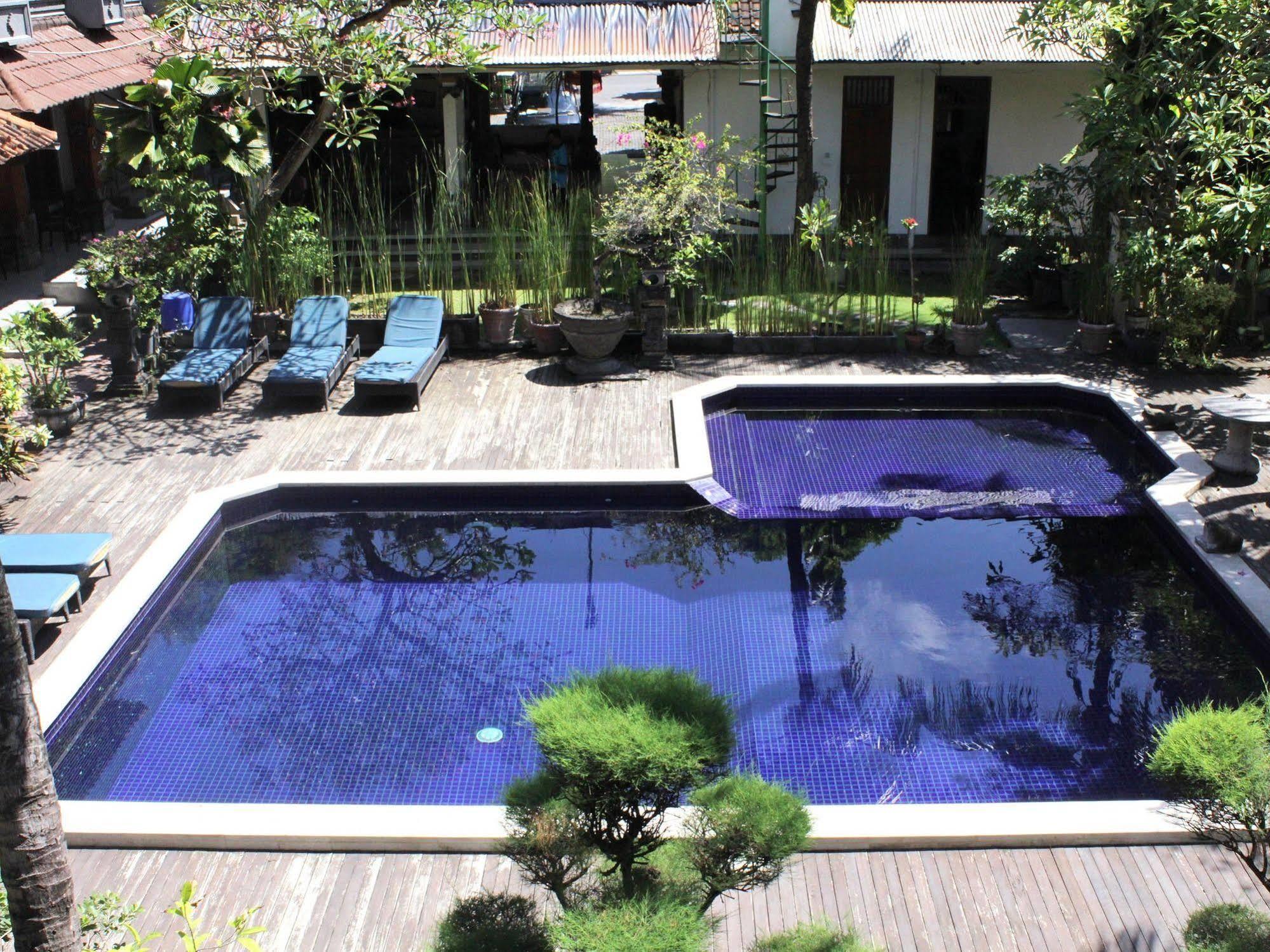 Hotel Puri Tanah Lot Kuta Lombok Exterior foto